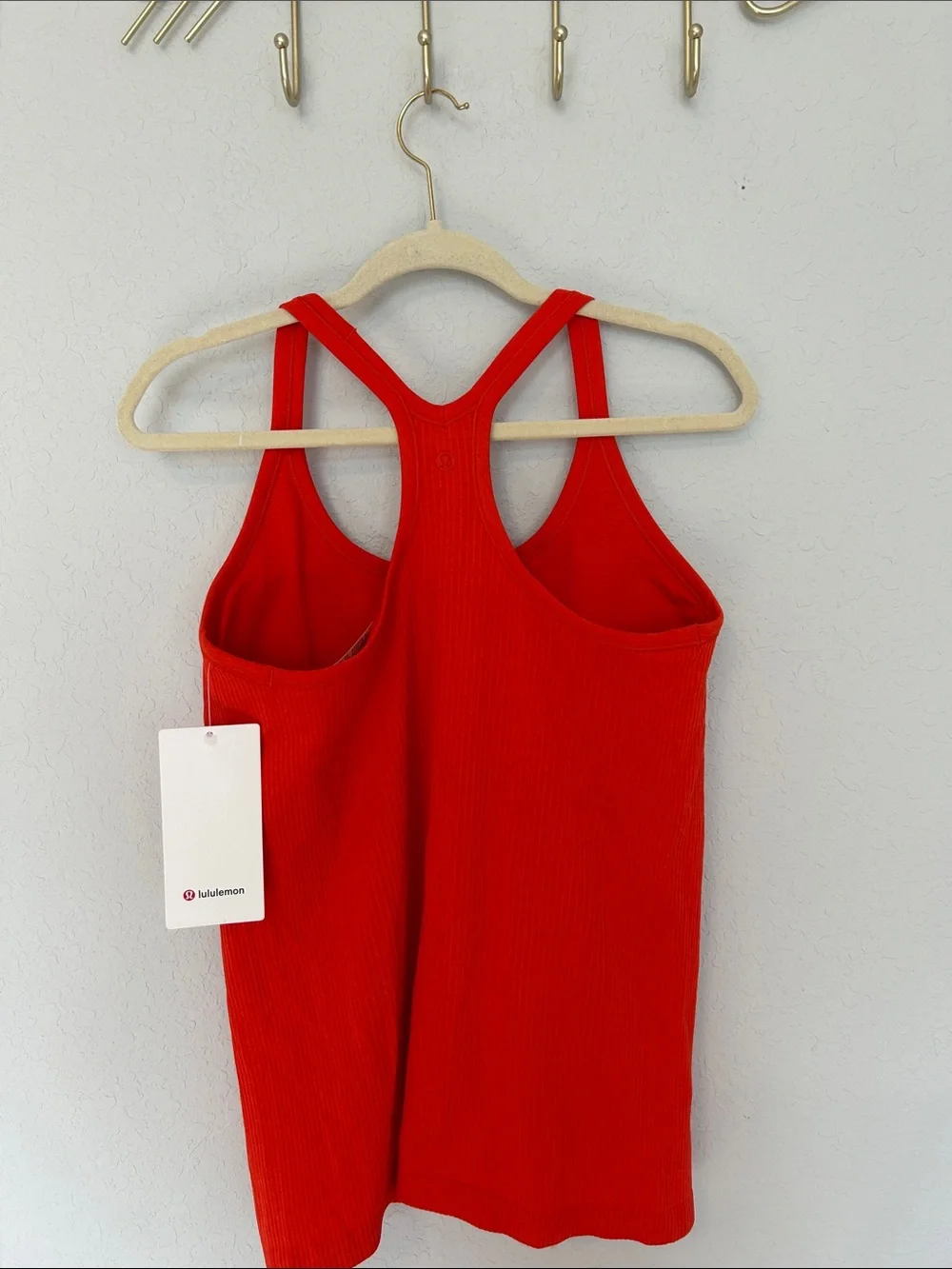 Lululemon Ebb to Street Tank Top Cherry Ember Size 12 NWT Built-In Bra